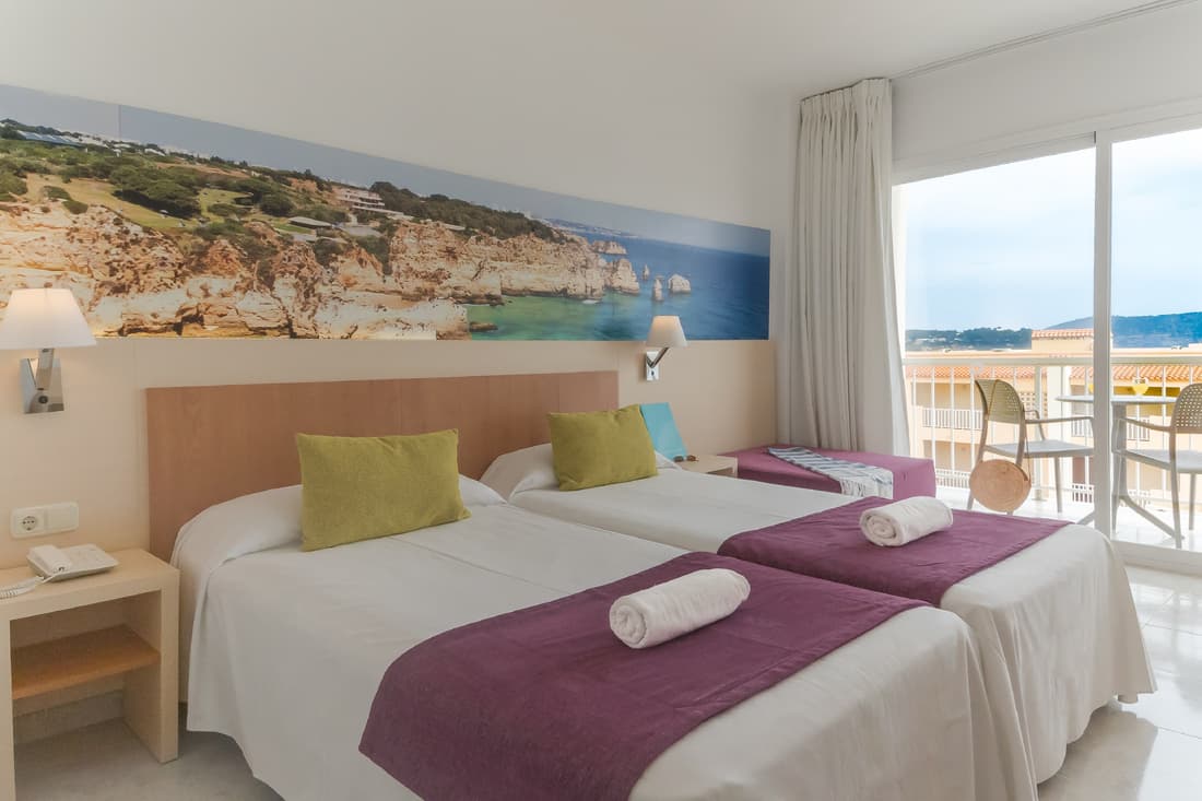 Hotel Coral Beach by MIJ