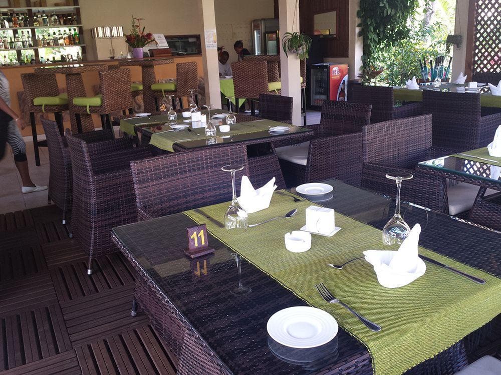 Royal Beach Hotel & Spa