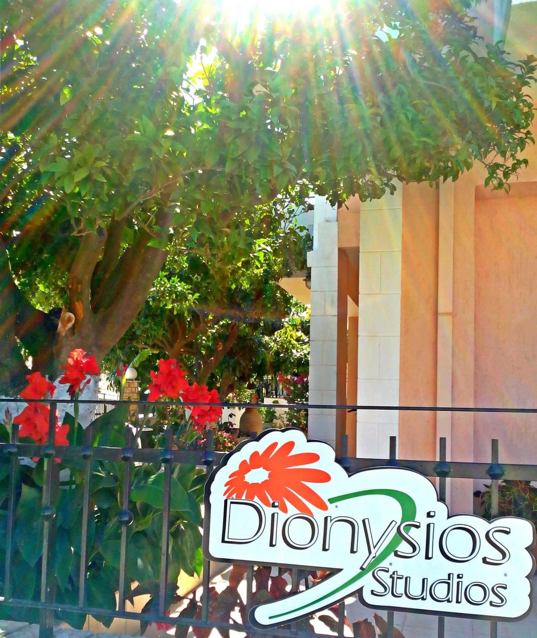 Dionysios Studios & Apartments