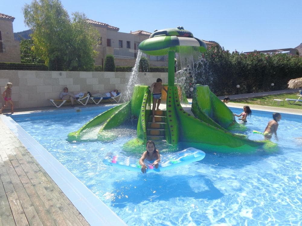 Delfinia resort
