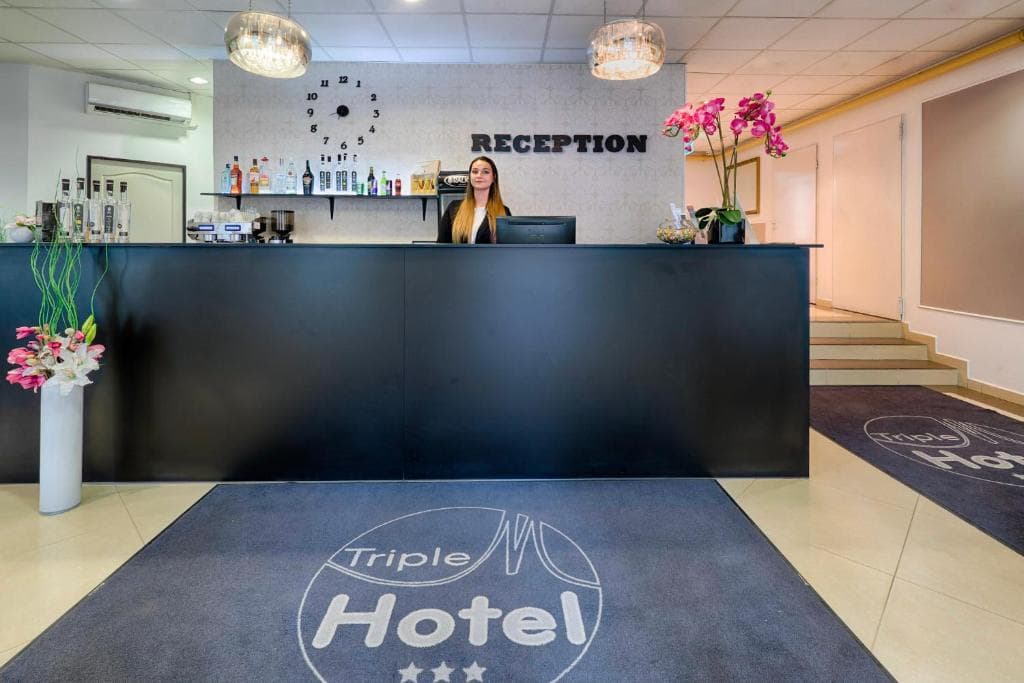Triple M Hotel