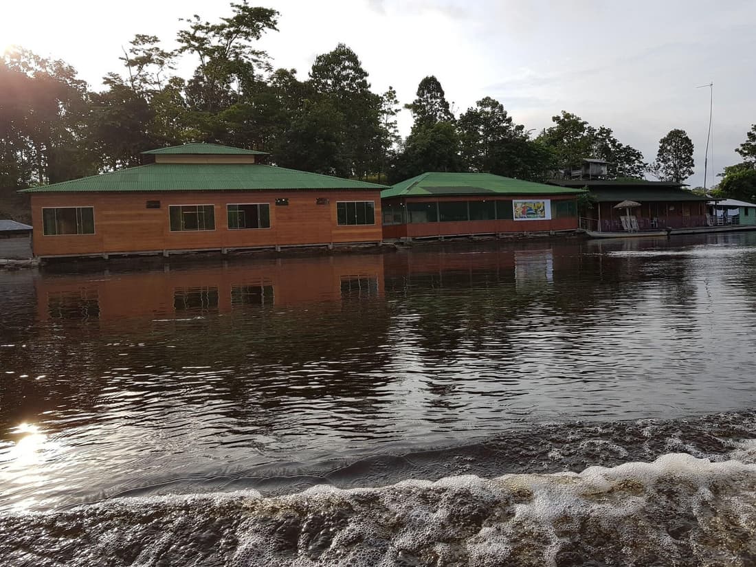 Amazon EcoTourism Arowana Lodge
