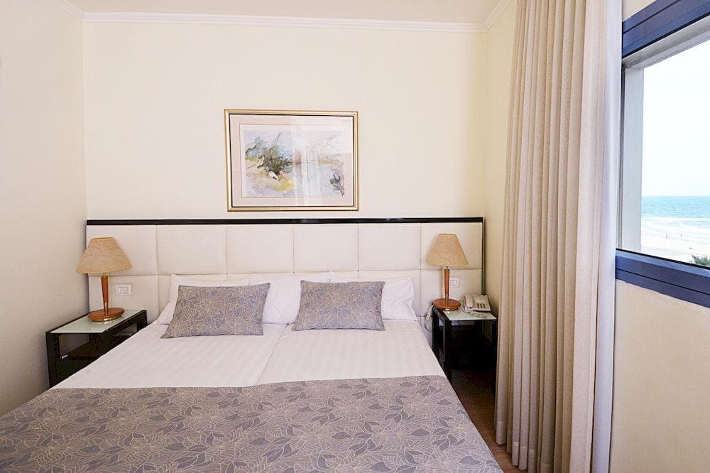 Abratel Suites