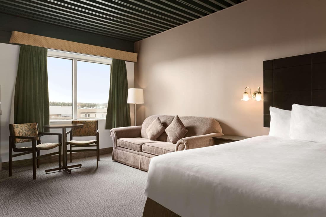 Travelodge By Wyndham Baie-Comeau