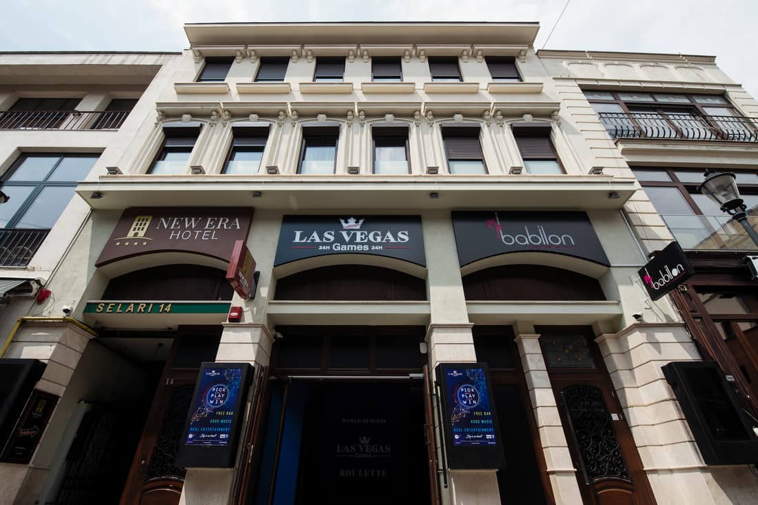 New Era Hotel