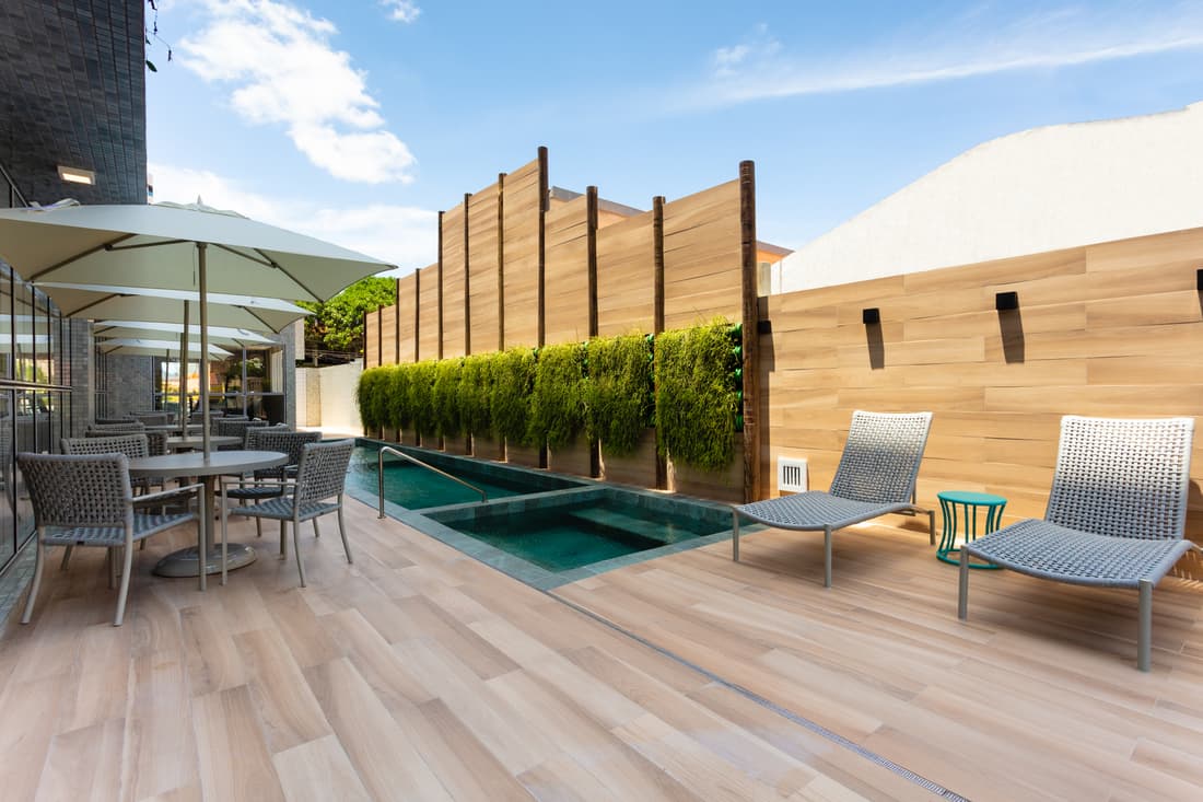 Flix Hotel