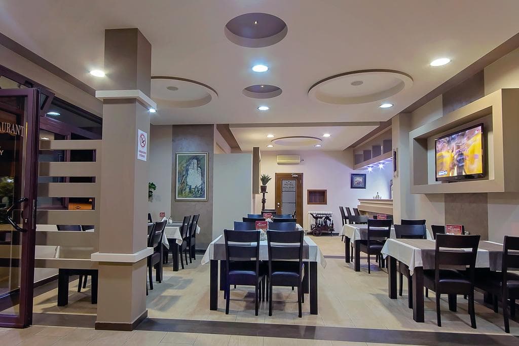 Holiday Hotel Podgorica