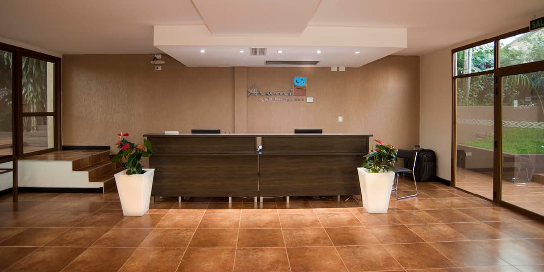Arami Hotel & Lodge
