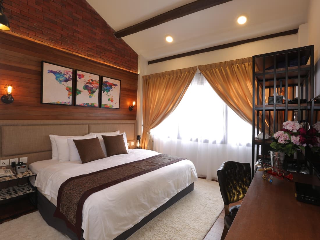 Reunion Heritage House