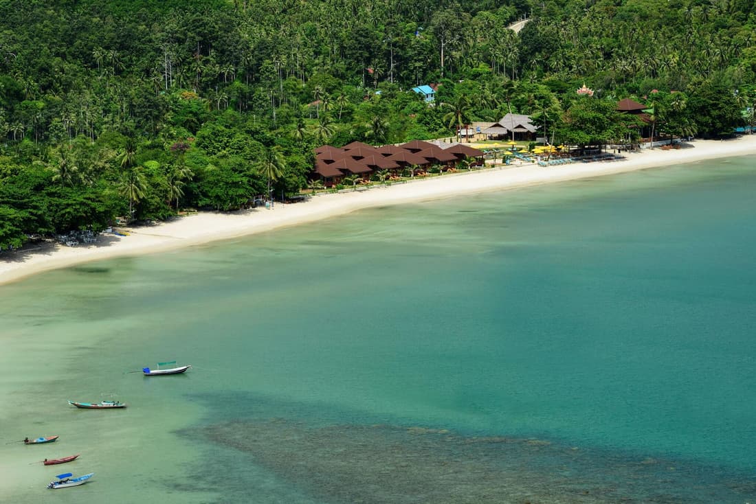 Pingchan Koh Phangan Beachfront Resort