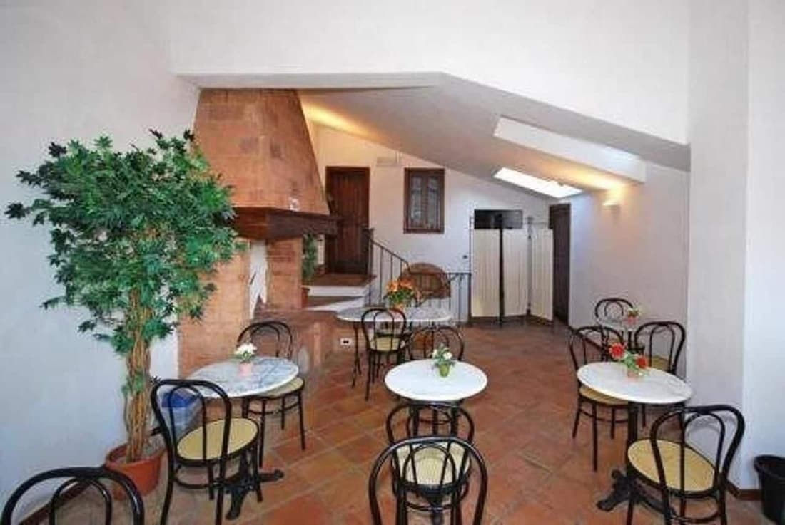 Casa Dei Potenti