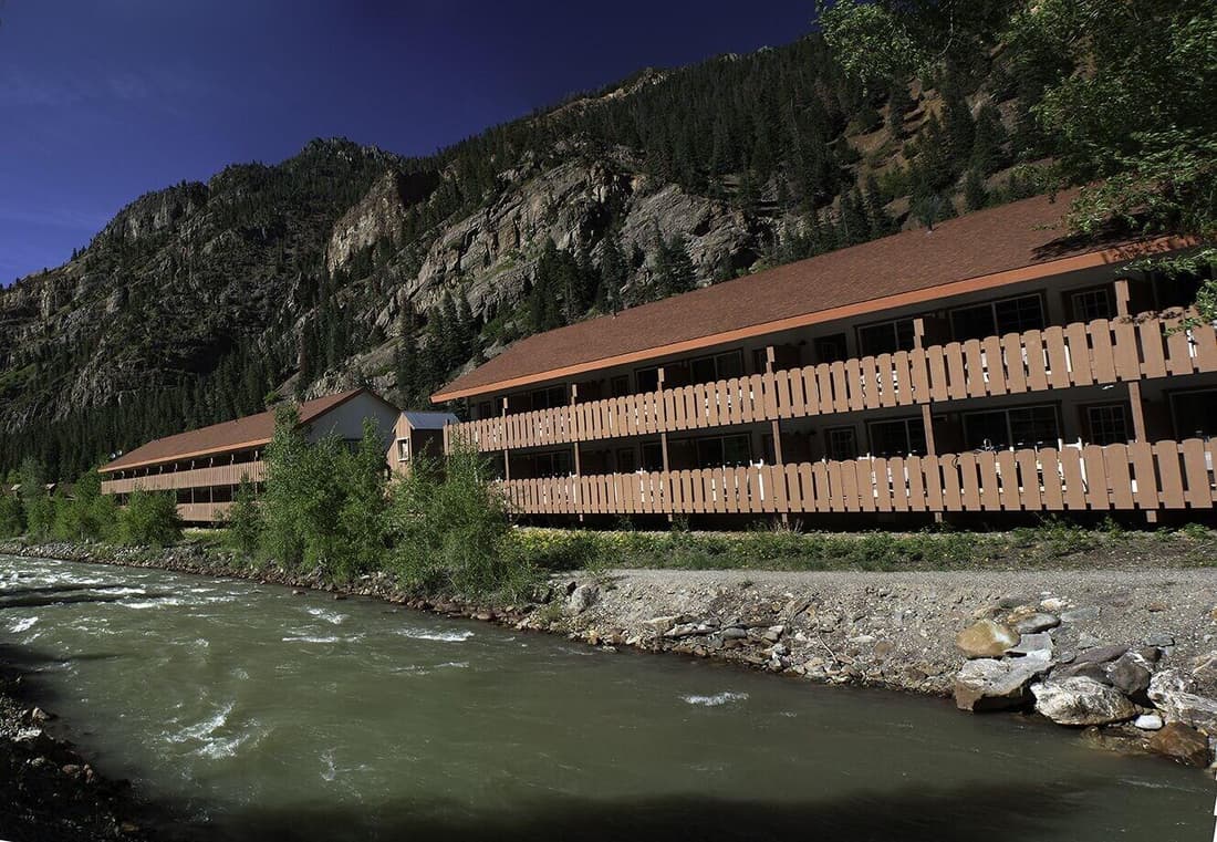 Hot Springs Inn
