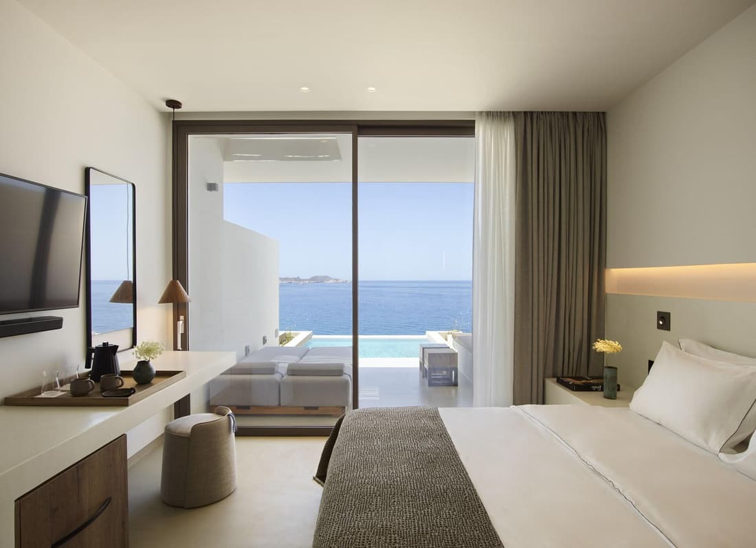 White Coast Pool Suites Small Luxury Hotels