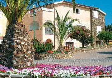 CLUB HOTEL EUROVILLAGE