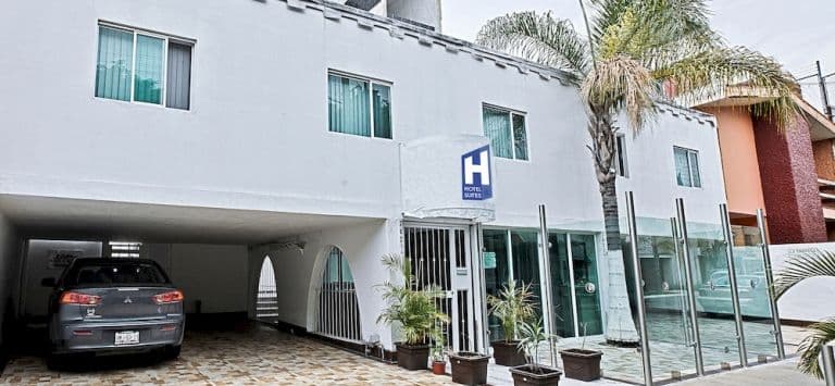 H HOTEL EXPO GUADALAJARA