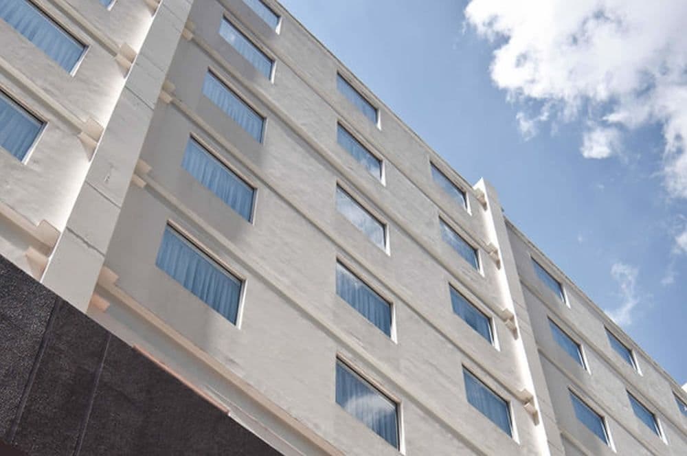 FIESTA INN LOFT CIUDAD DEL CARMEN