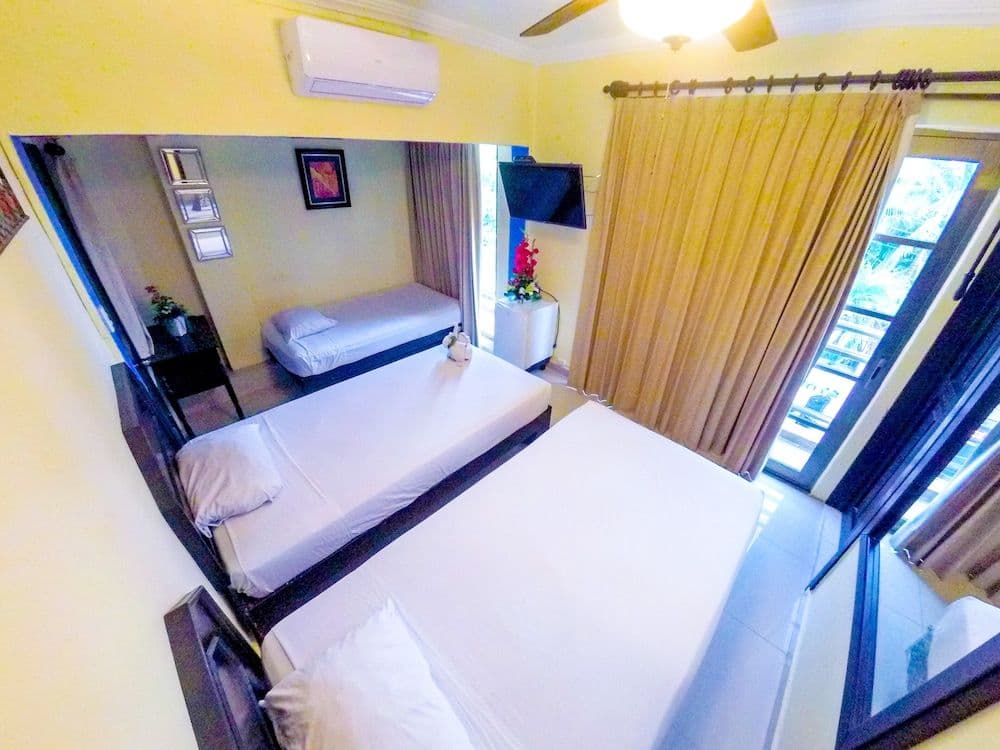 HOTEL MELINA