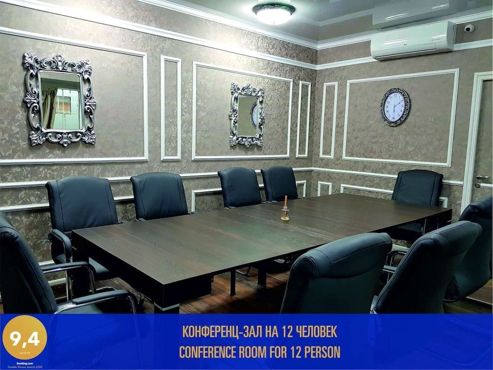 LES HOSTEL ALMATY