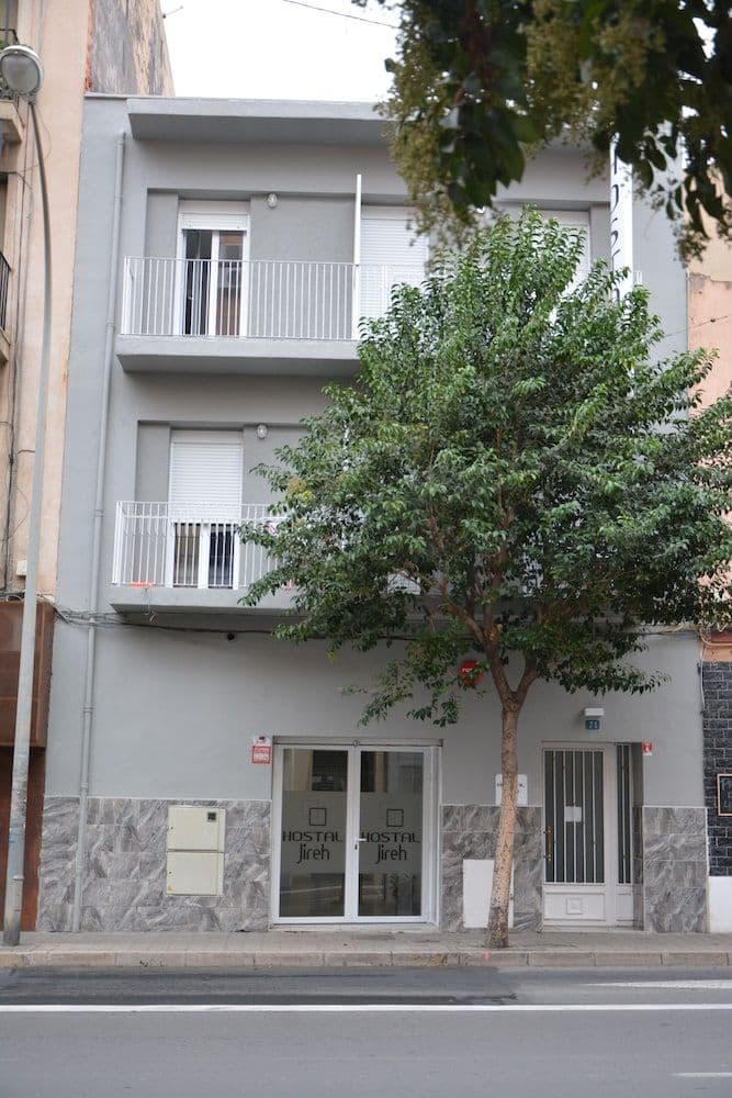 HOSTAL JIREH ALICANTE