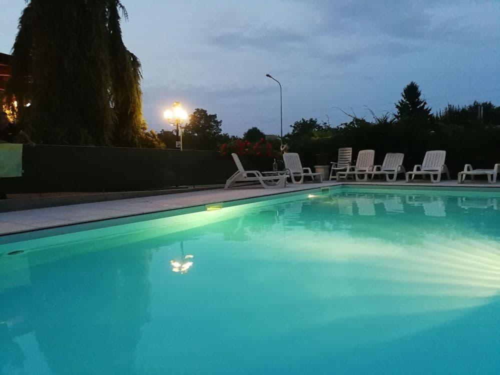 HOTEL LO SCOIATTOLO