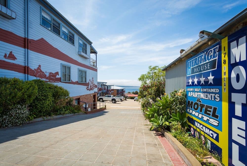 HERITAGE HOUSE MOTEL & UNITS