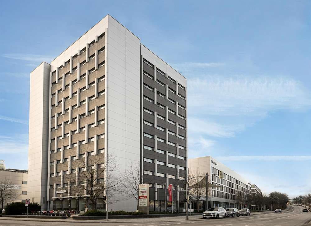RILANO 24/7 HOTEL MUNCHEN