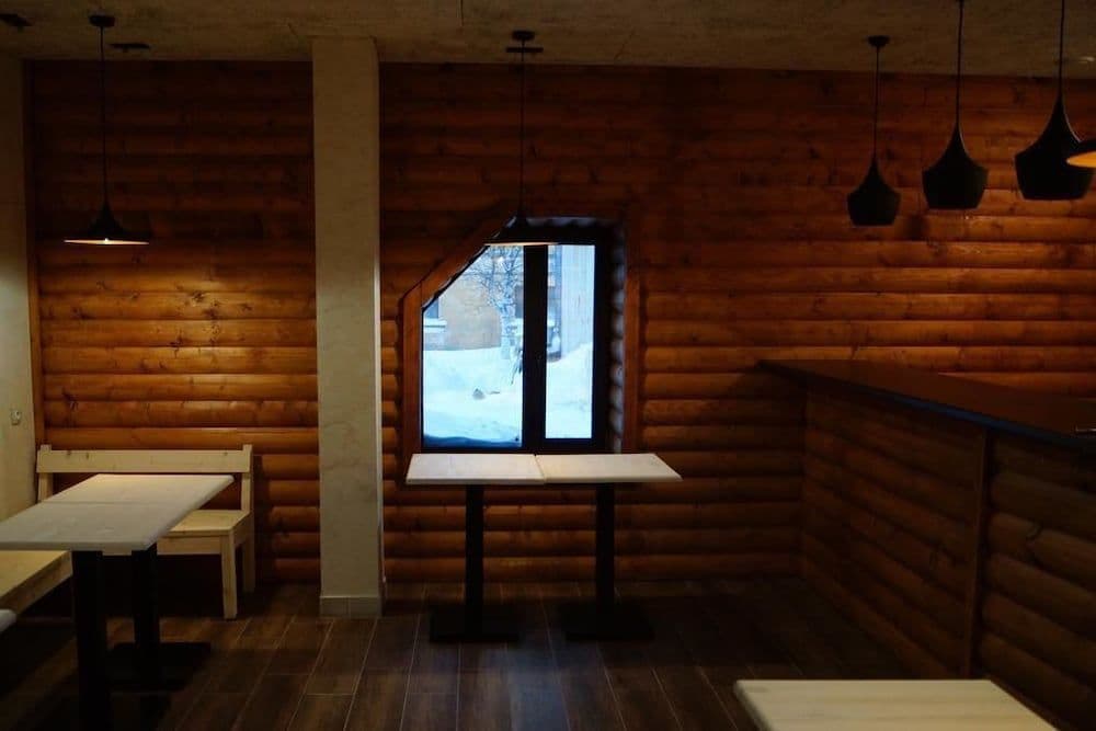 TUNDRA HOTEL