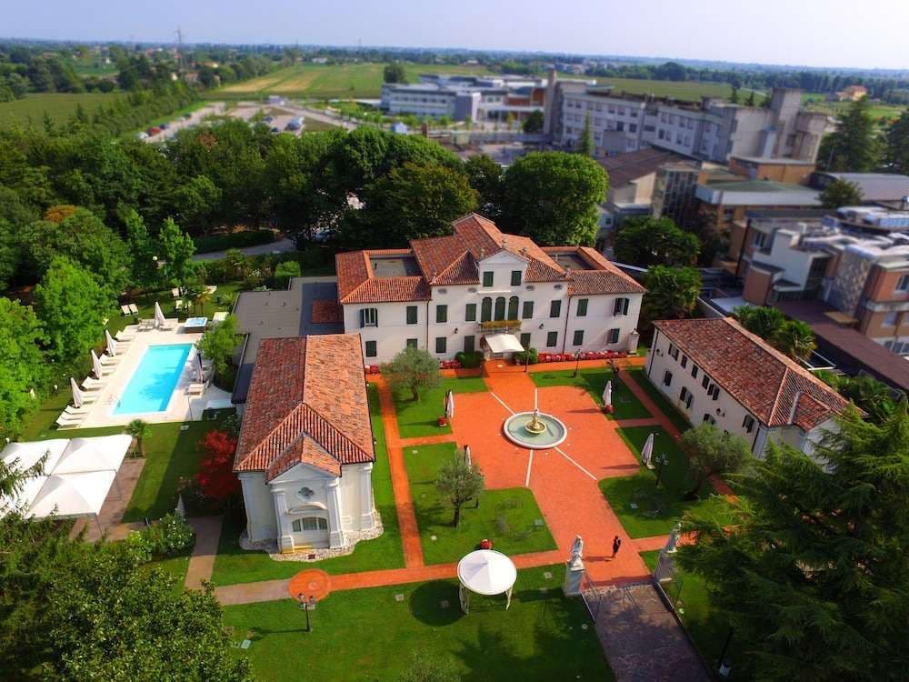 PARK HOTEL VILLA FIORITA