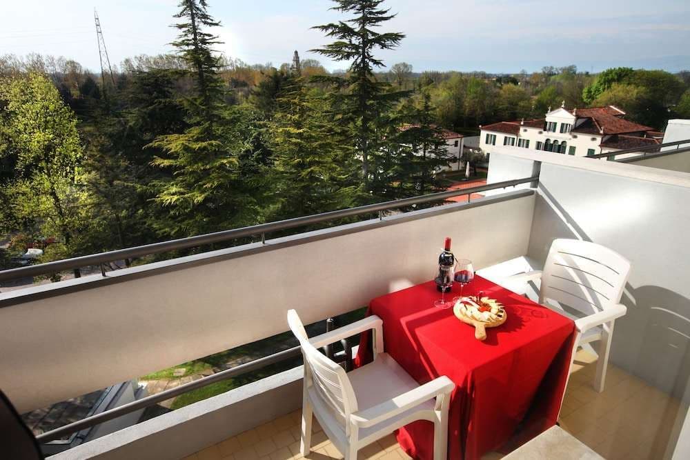 PARK HOTEL VILLA FIORITA
