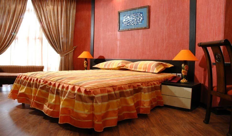 PARIZ HOTEL