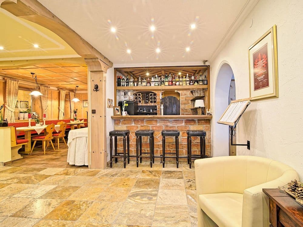 HOTEL FORTUNA