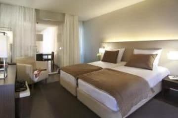 AQUALUZ SUITE HOTEL APARTAMENTOS TROIAMAR & TROIARIO