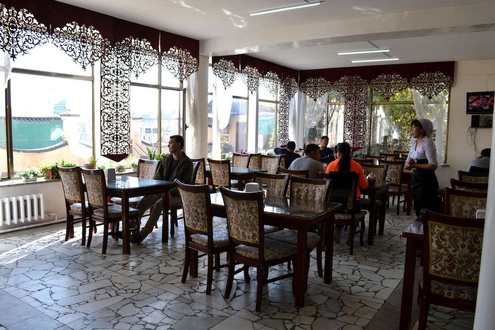APPLE HOSTEL