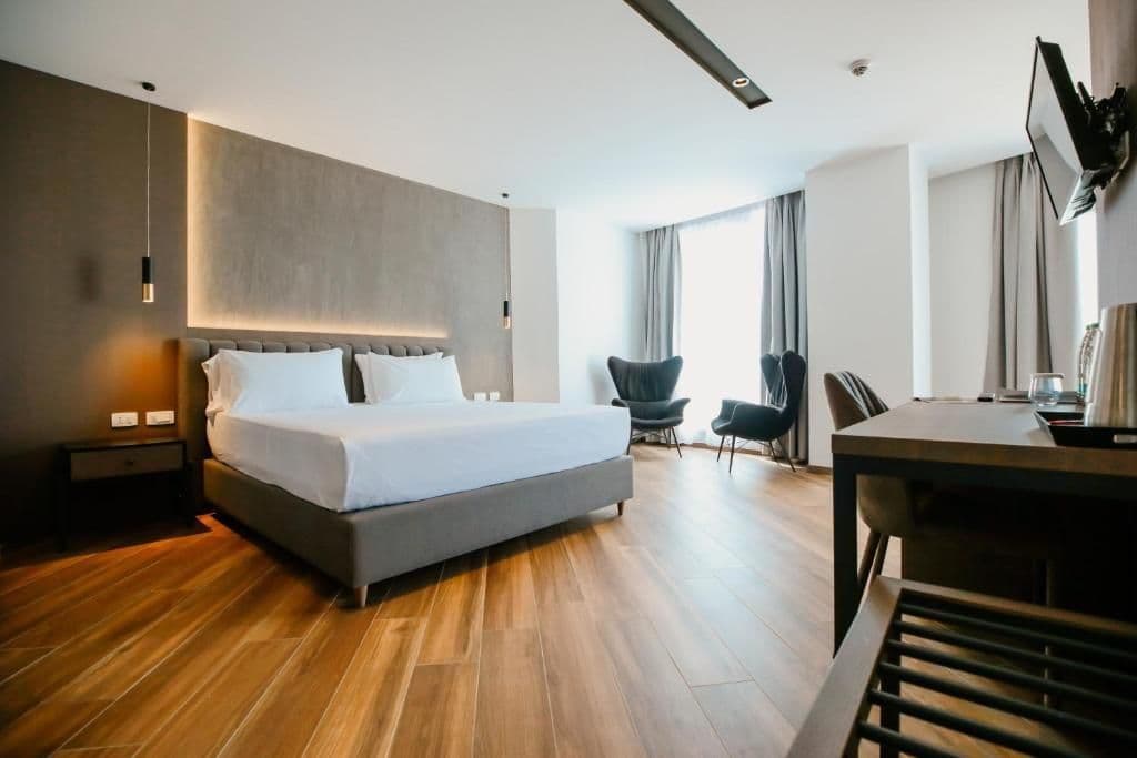 KLAJDI RESORT & SPA