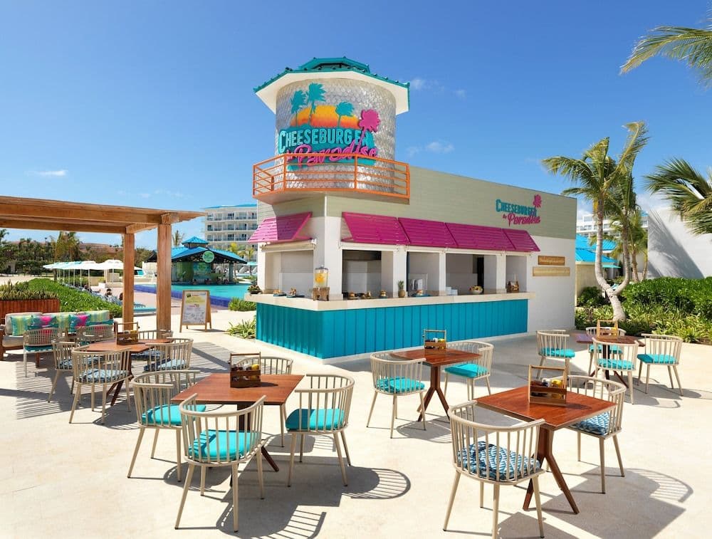 MARGARITAVILLE BEACH RESORT CAP CANA WAVE —AN ALL-INCLUSIVE EXPERIENCE FOR ALL
