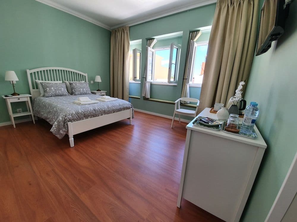 INN FARO  CASA AMARELA