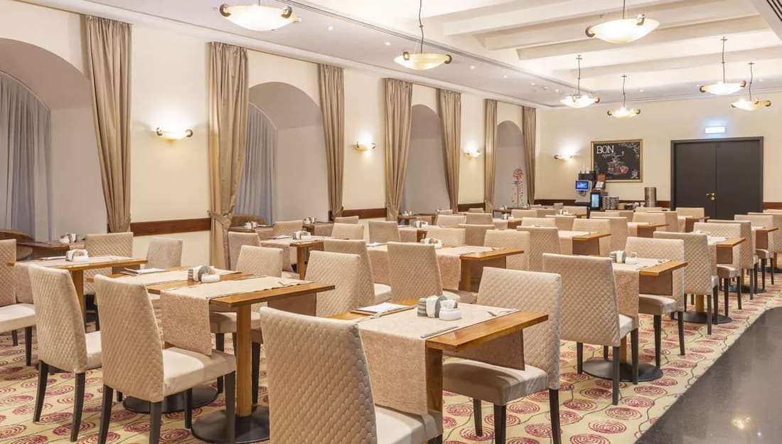 COSMOS SELECTION SAINT-PETERSBURG NEVSKY ROYAL HOTEL