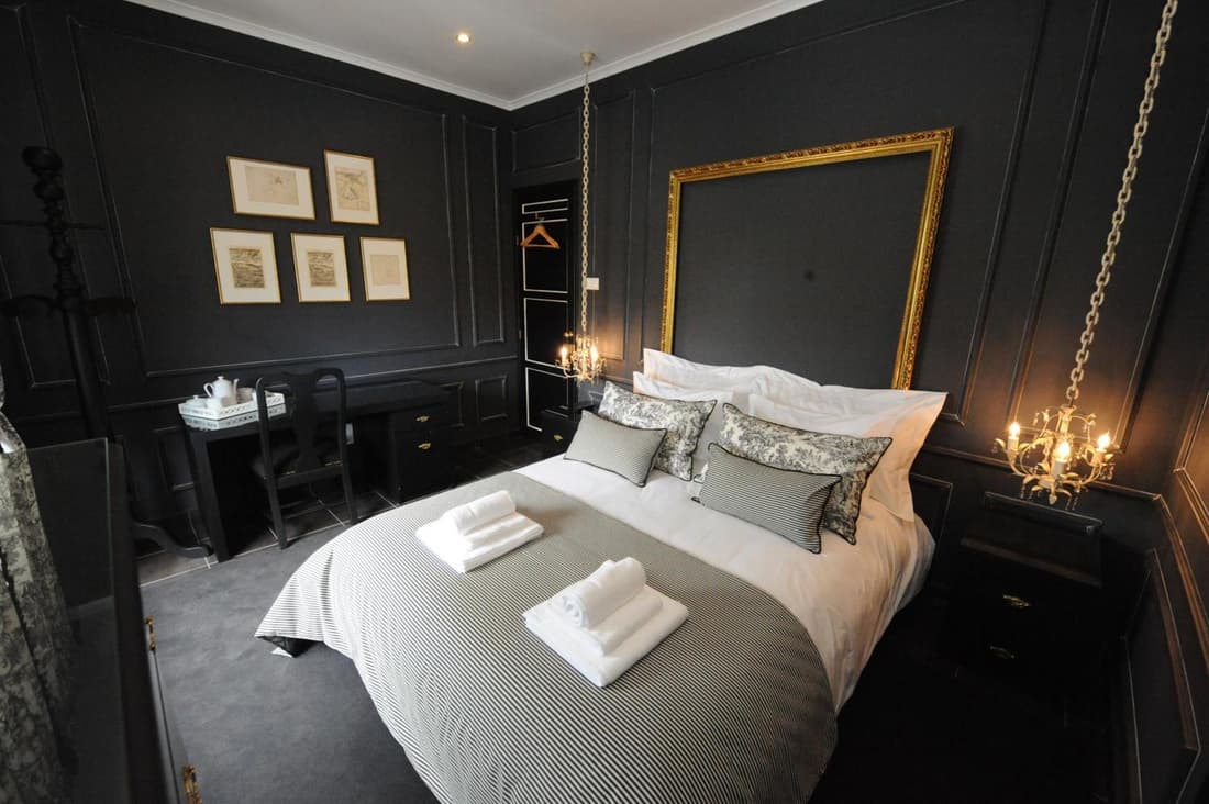 Angra Bed & Breakfast