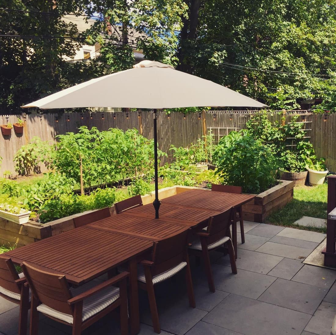 2 bedroom Boston condo in Jamaica Plain with parking