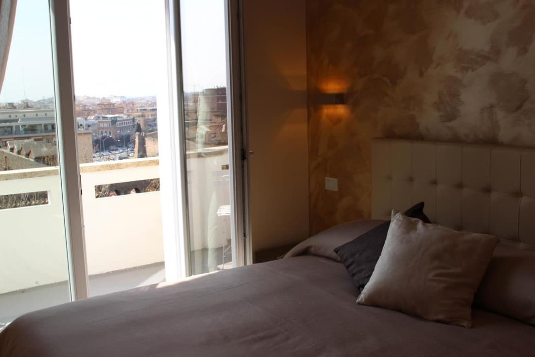 Windows on Rome