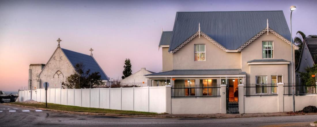 23 On Glen Guest House