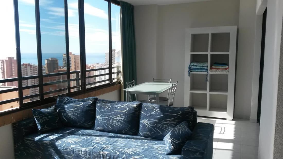 Benidorm Apartamento con Vista al mar, wifi y parking