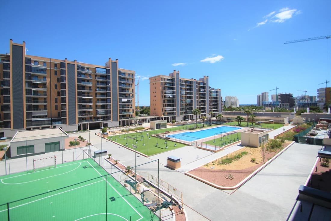 CasaTuris Playa, piscina y parking en Residencial San Juan SJ102