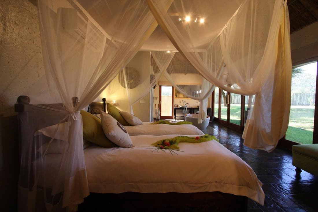 Tau Game Lodge
