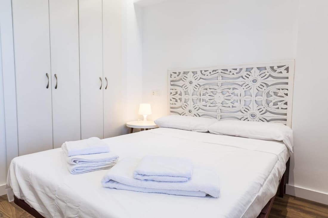 Amazing Sea Views with AC two min beach
