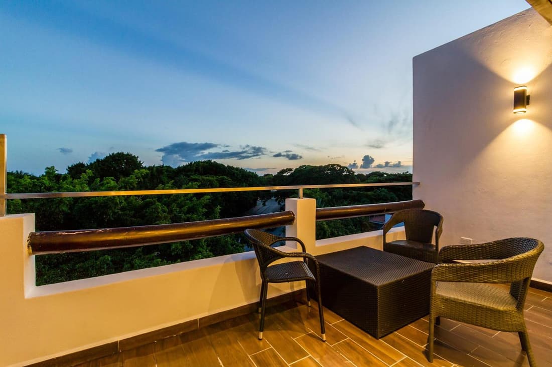 LUXURY PENTHOUSE JUNGLE VIEW AND PARTIAL OCEAN VIEW, PRIVATE POOL AND ROOFTOP