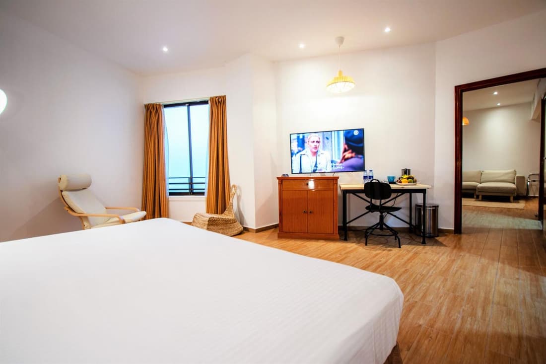 BM Beach Hotel