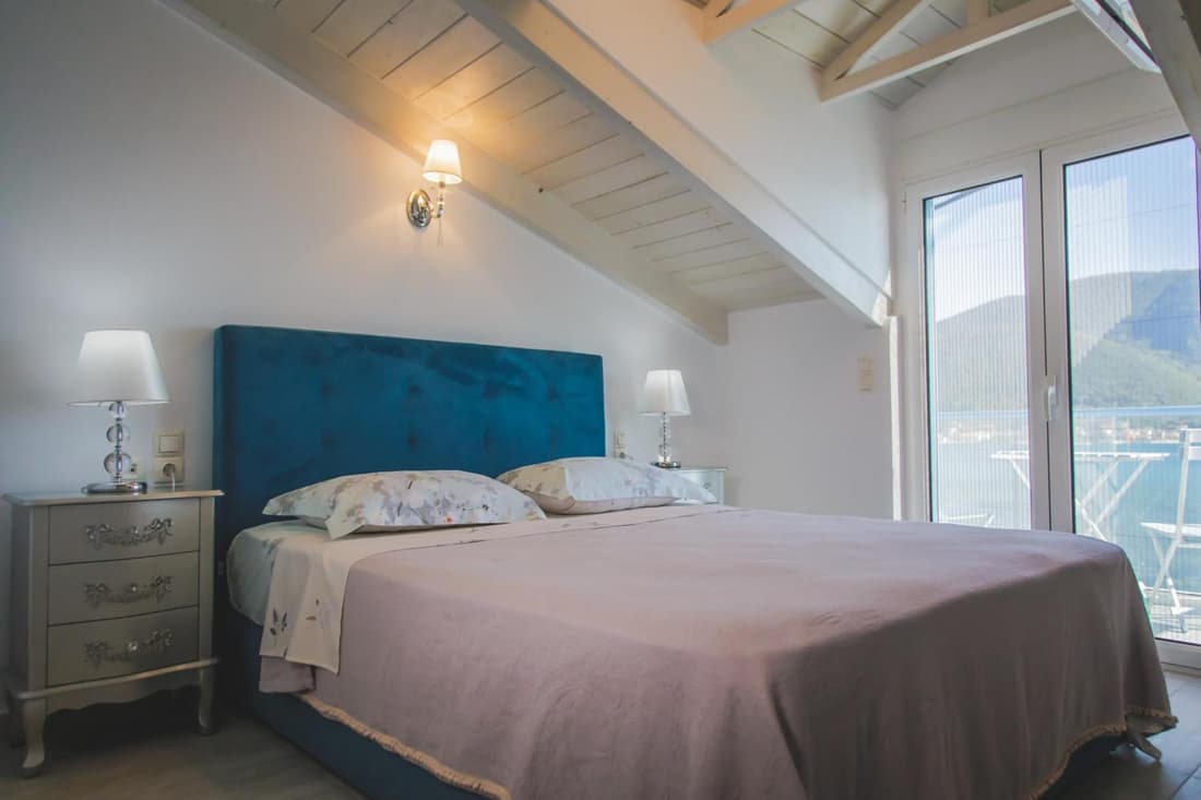 Seafront Luxury residence with amazing view