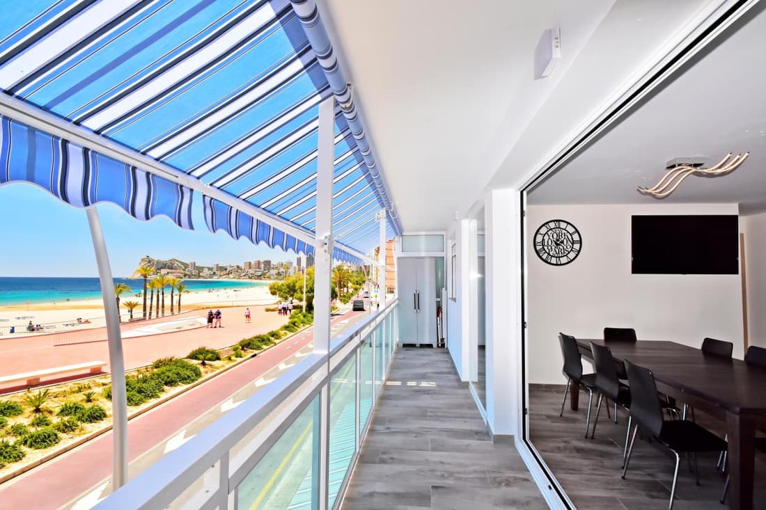 GR LUXURY APARTMENT FIRST LINE BEACH