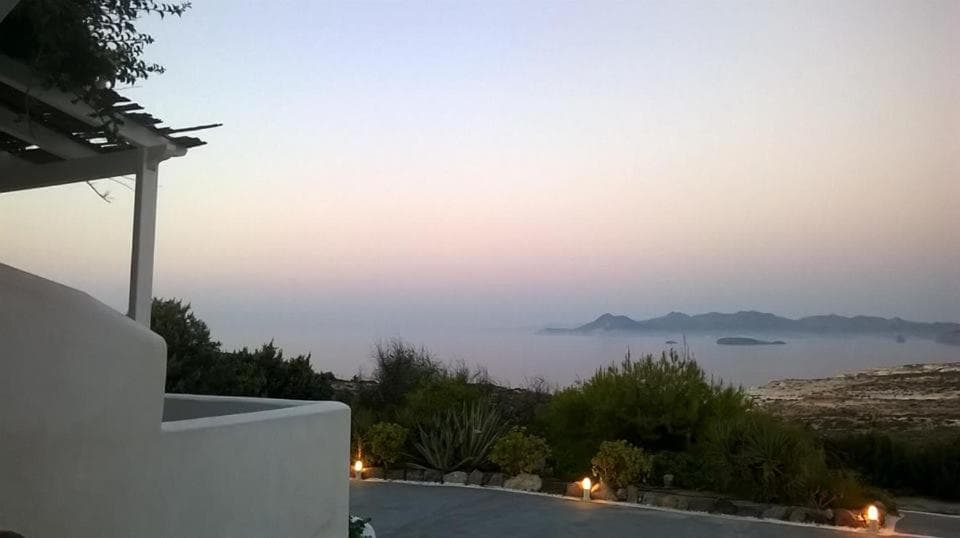 Sarakiniko View Studios